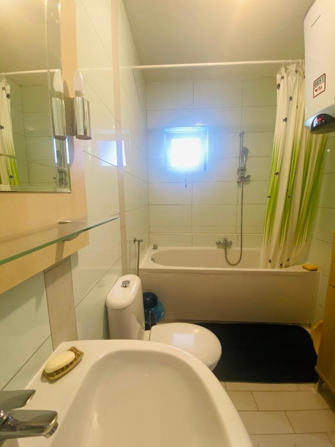 Apartmani Janja สตารีกราด-ปาเคลนีซา ภายนอก รูปภาพ